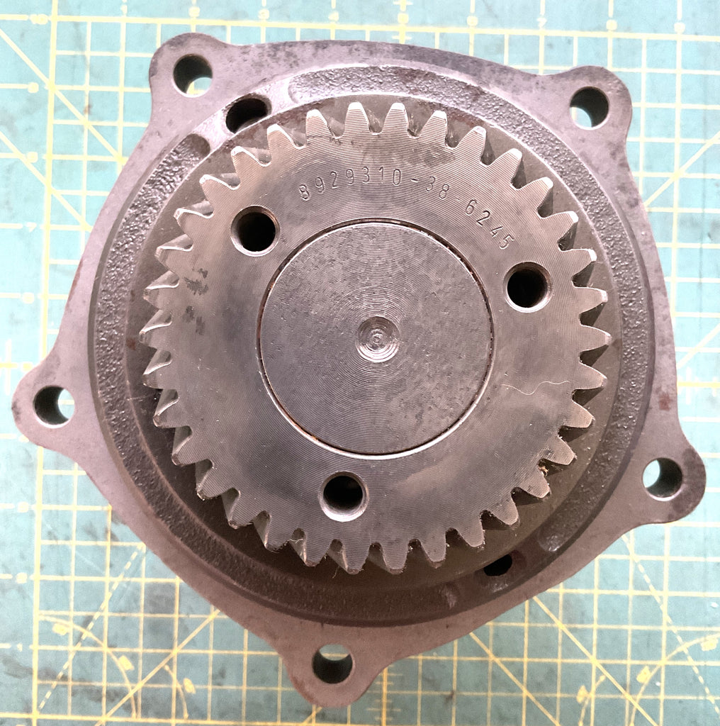 d1 6本 Amazon.com: Gates TR22625 Green Stripe Truck & Bus V-Belt : Automotive