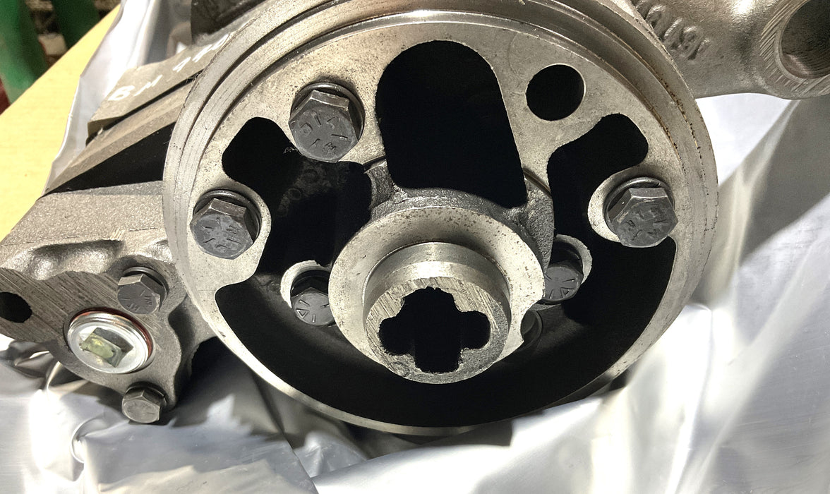 CUMMINS NHC-250 ENGINE OIL PUMP BM94082 AR51237 M939 MILITARY TRUCK M923A1 M925