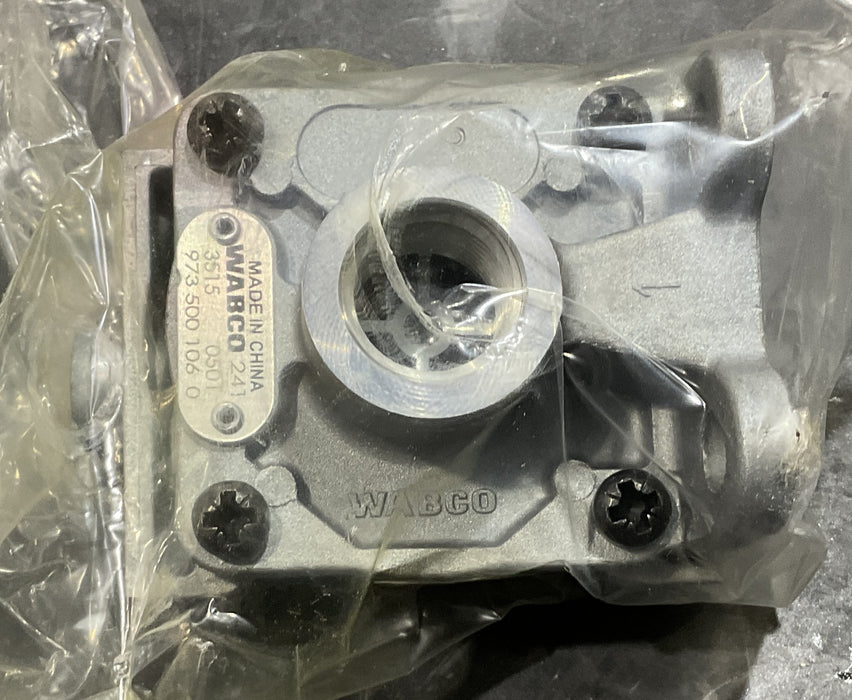 MERITOR S9735001060 Air Brake Quick Release Valve - Flap Exhaust, 10.0 bar Max Pressure, 1/2 in. - 14 NPTF Port