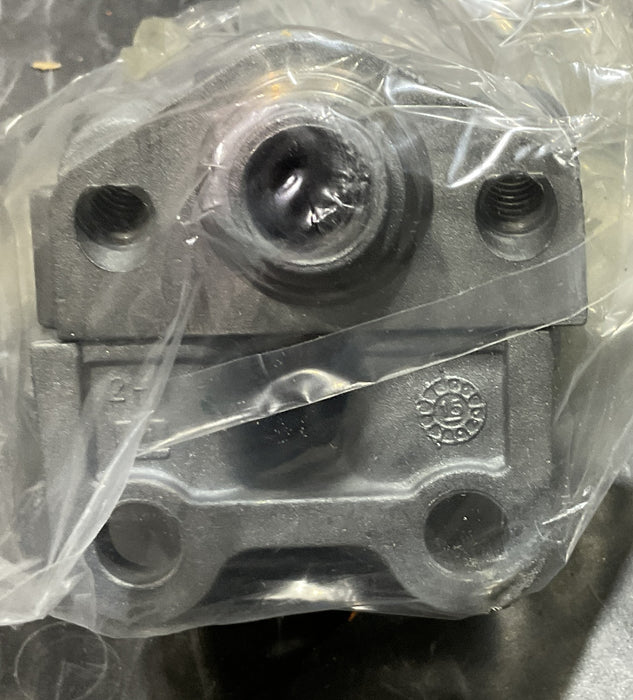 MERITOR S9735001060 Air Brake Quick Release Valve - Flap Exhaust, 10.0 bar Max Pressure, 1/2 in. - 14 NPTF Port