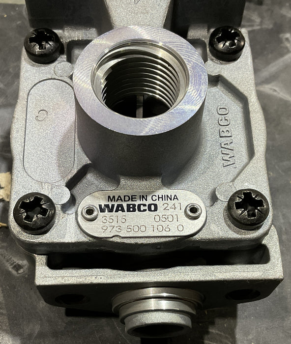 MERITOR S9735001060 Air Brake Quick Release Valve - Flap Exhaust, 10.0 bar Max Pressure, 1/2 in. - 14 NPTF Port
