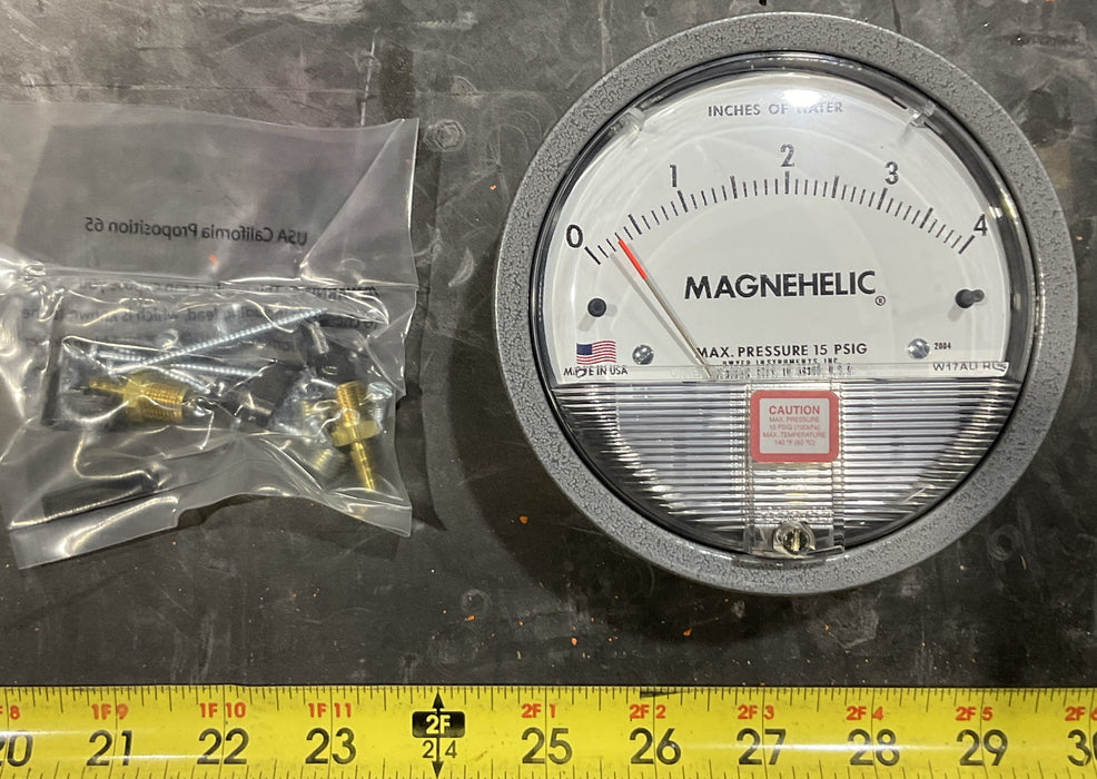 DWYER 102006-00 MAGNEHELIC 12-194058-00 MDL: 2004