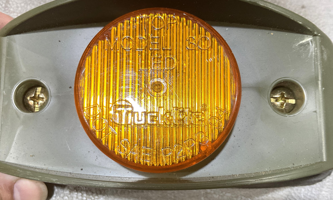 TRUCK-LITE LED MARKER LIGHT 07194 12V