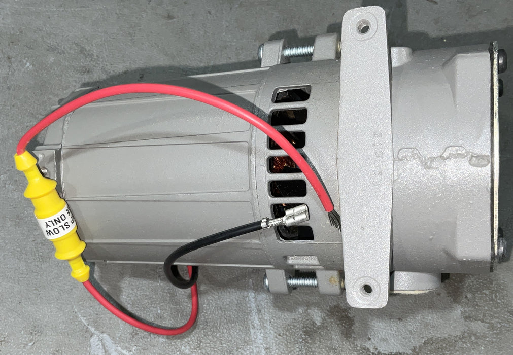 CNH MC1150E WOB-L COMPRESSOR 24V A184749 THOMAS 405ADC38/24 Thomas Oil-less