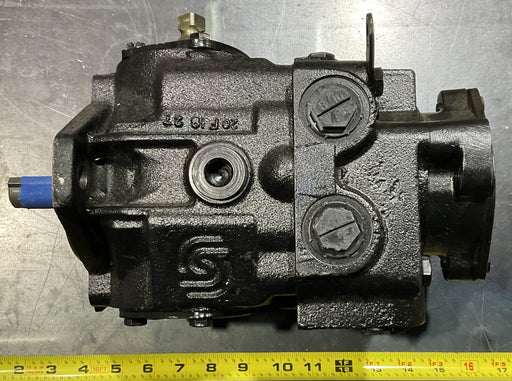 Danfoss Hydraulic Pump 7095531 Tandem Hydraulic aviation lift vehicle 4320-01-536-6393