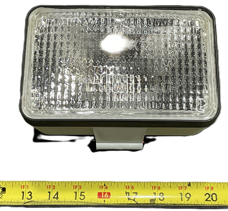 405120 Sea-Dog Line Halogen Flood Light 304 SS Bracket 70 Watt Bulb 132-4824