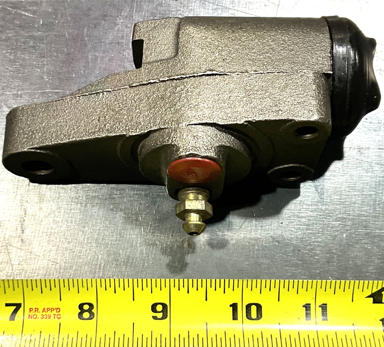 BENDIX WHEEL CYLINDER 33714 DELCO 172-308 CHRYSLER 2908735 FORD C4TZ2062D