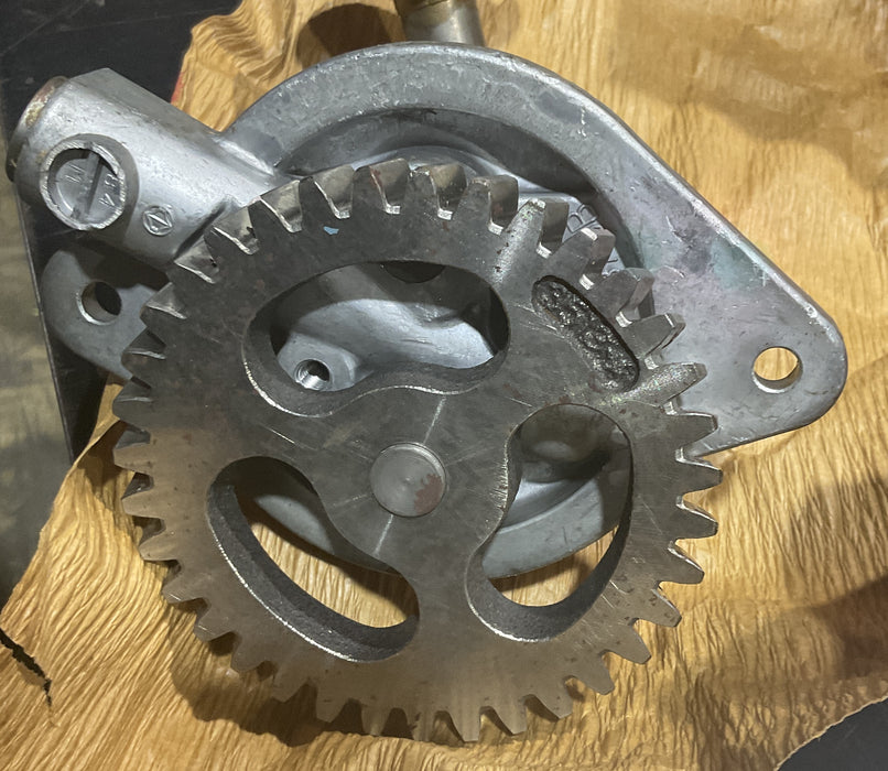 Onan 120-1131 Oil Pump Applicable to: Mep-061b