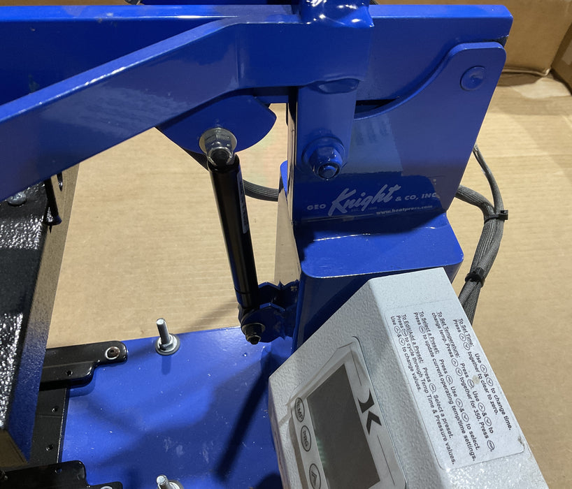Geo Knight K8 6C8 Labeling Press 6X8 Interchangeable Table