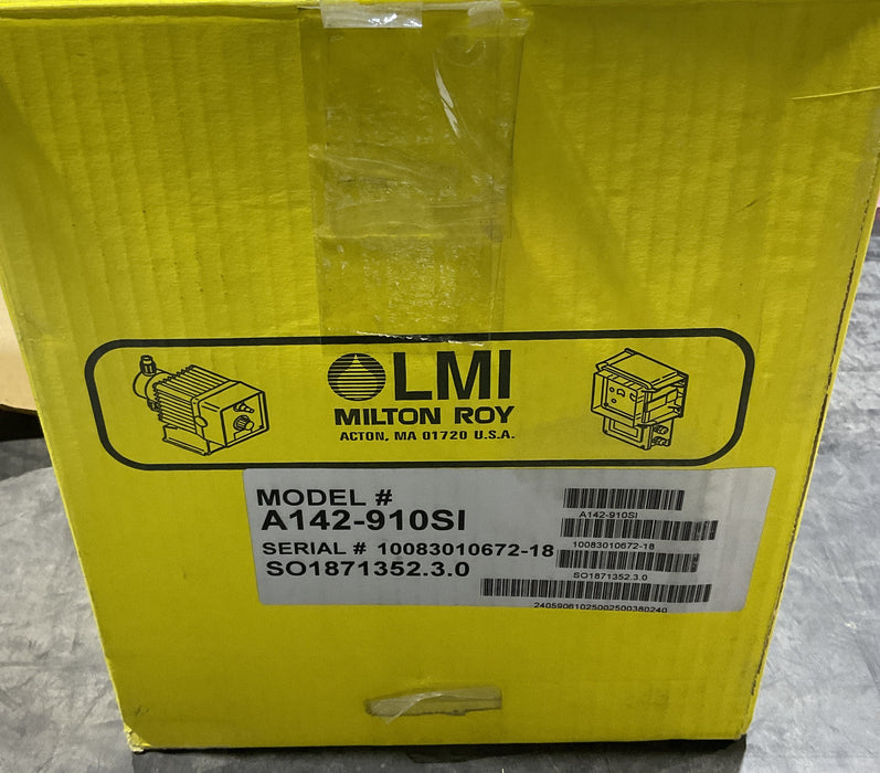 LMI Chemical Metering Pump A142-910si 1 GPH 110 psi Acrylic/PVC Manual Control