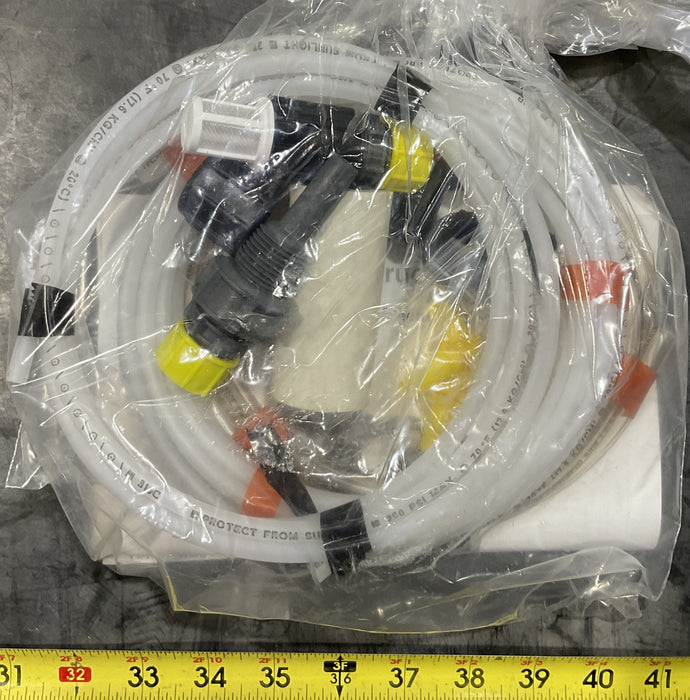 LMI Chemical Metering Pump A142-910si 1 GPH 110 psi Acrylic/PVC Manual Control