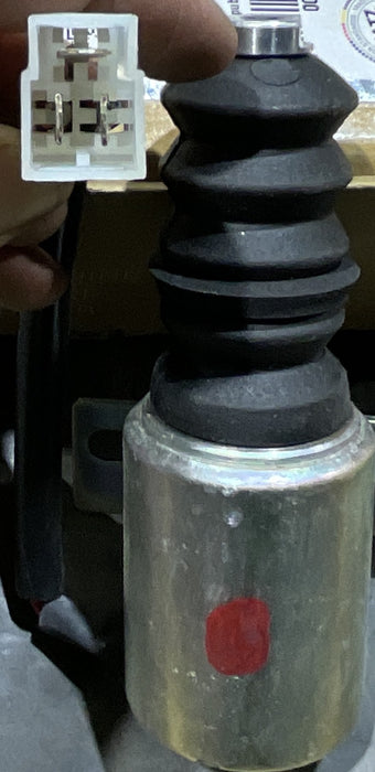 HATZ 01509110 2G40 Lifting magnet 2G30, 2G40, FUEL switch-off 24V