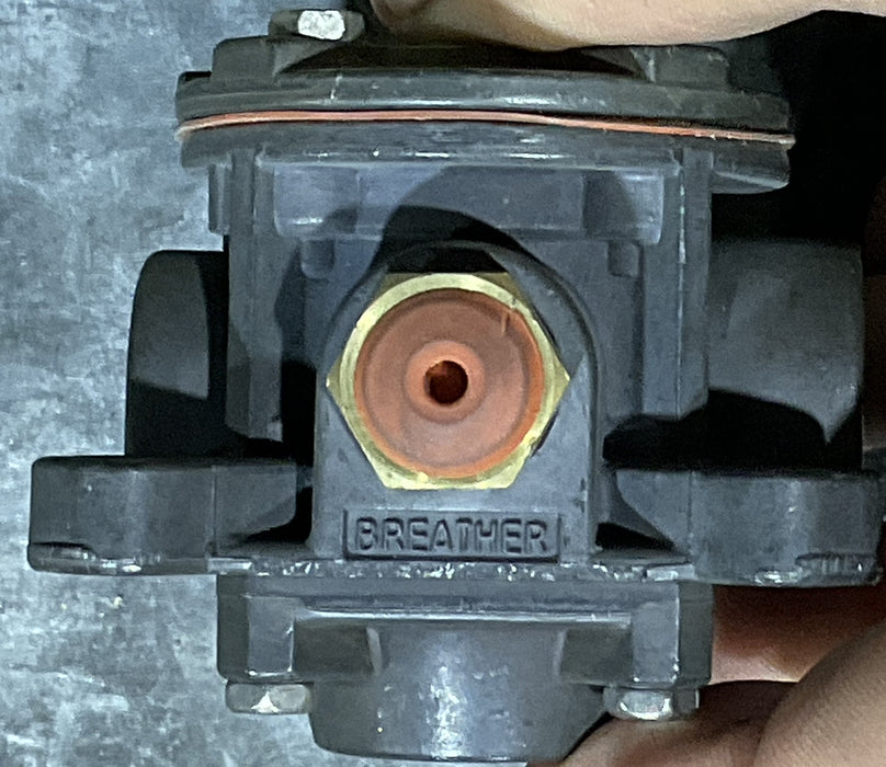 M35A3 M109A4 RCSK17631 WHEEL AIR VALVE BRAKE PNEUMATIC 12448915 2530-01-419-6303