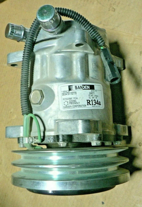 M1113 M1114 Hmmwv A/C Compressor Am General Rcsk17567