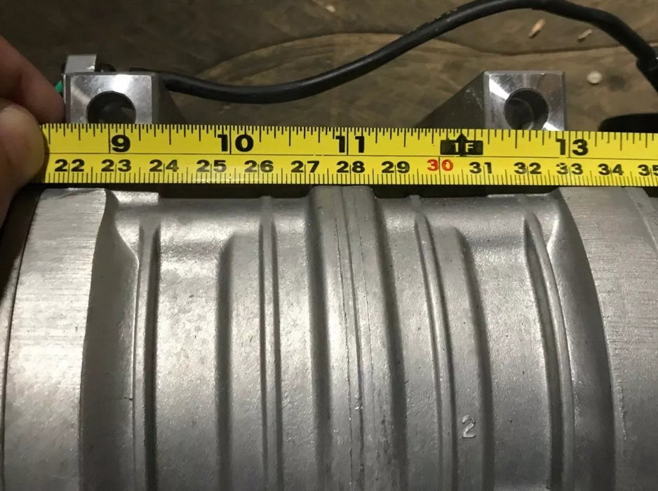 NEW MRAP A/C Compressor 107611300C VALEO TM-21HD 500620-1550 24V A/C