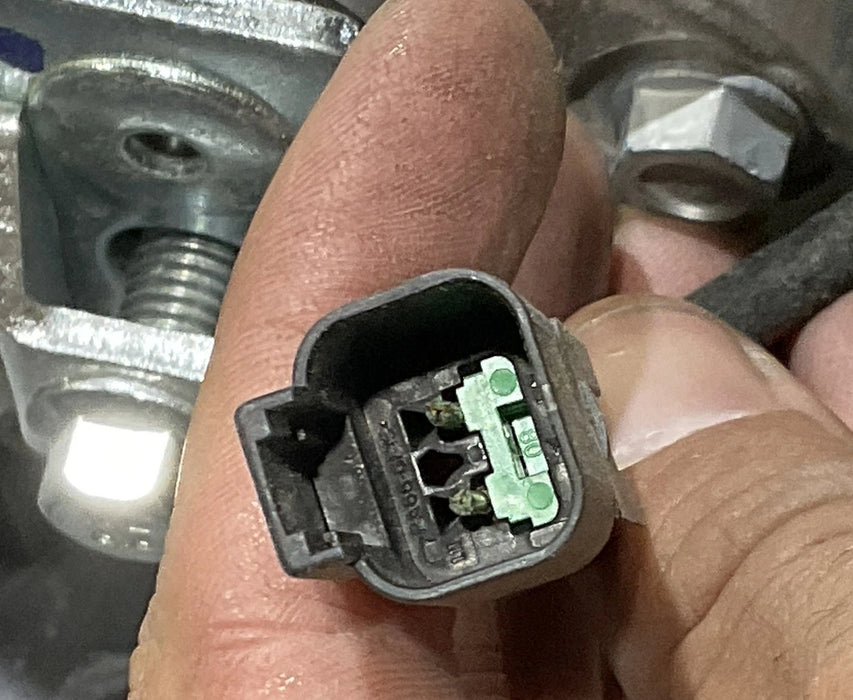 GENUINE CAT A/C COMPRESSOR 106-5122 , MANY APPLICATIONS