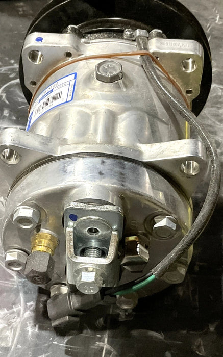 GENUINE CAT A/C COMPRESSOR 106-5122 , MANY APPLICATIONS