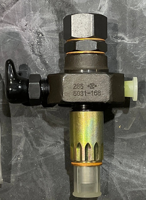 Onan Genuine OEM Part 147-0378 Fuel Injector Assembly Applicable To: Djb Dje