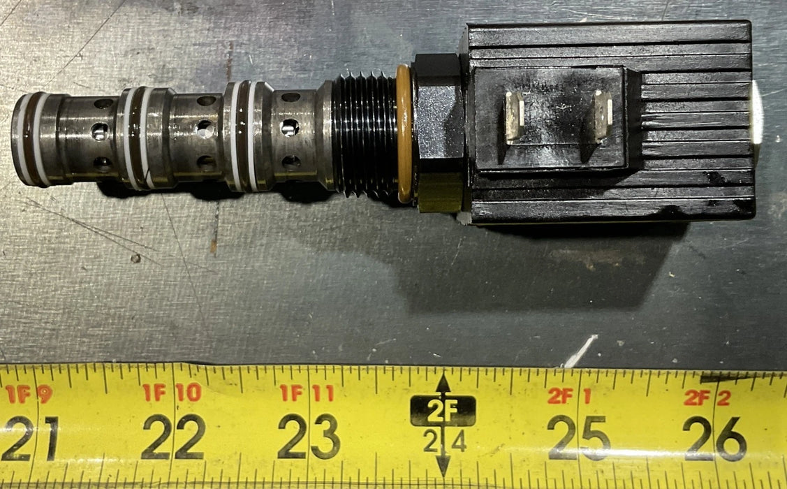 GENERAL DYNAMICS 10560424 PACCAR 25735 4-WAY SOLENOID VALVE PARKER 851021 24V
