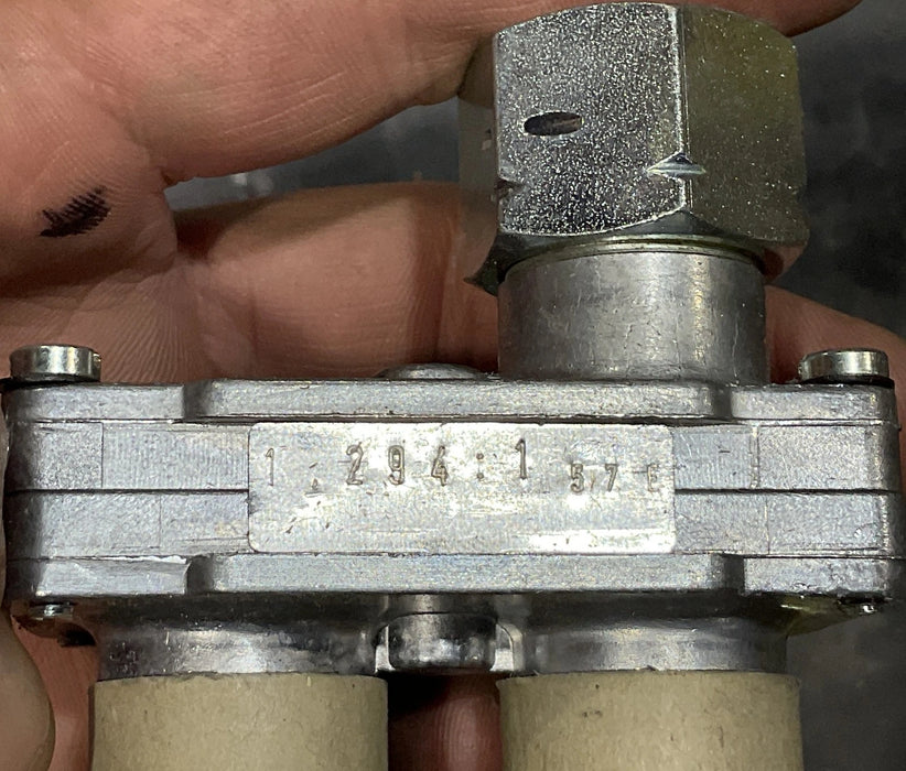 DAIMLER TRUCK DRIVE ADAPTER 000 542 60 09 & 000 542 01 97