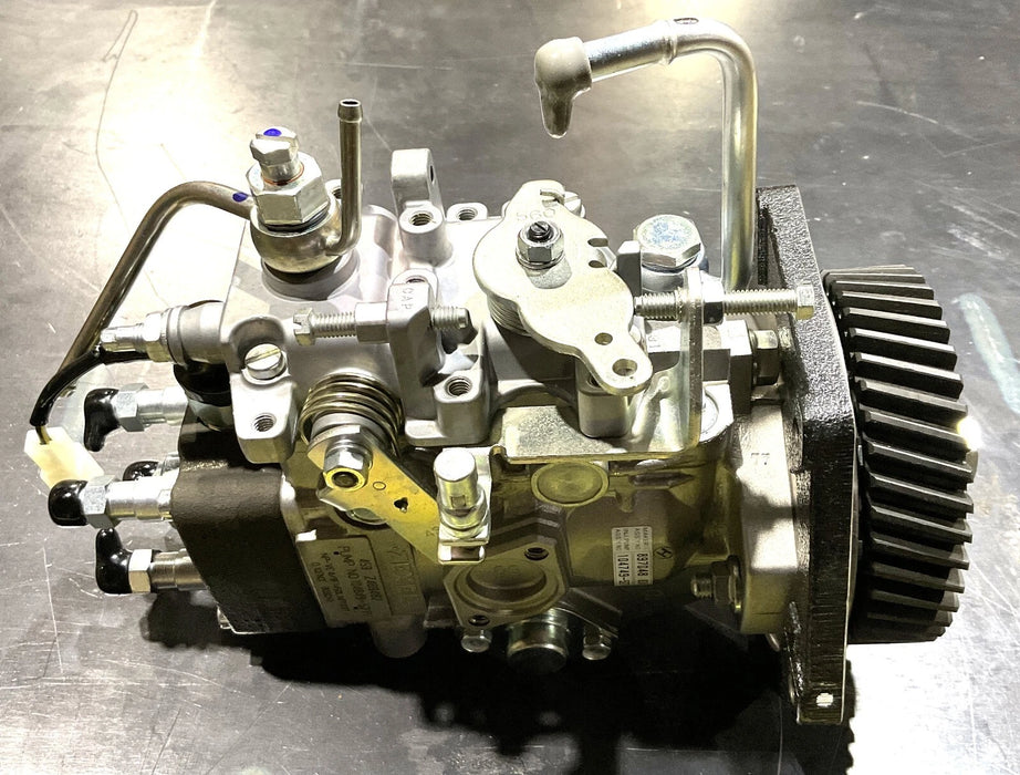 HYSTER 1357184 INJECTION PUMP- ZEXEL ISUZU 2.4L ISUZU 897048 8341 104749-5271