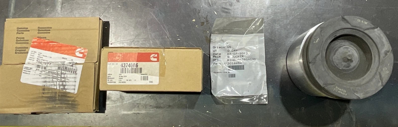 GENUINE Cummins Engine Piston Kit 4024938 for M11 QSM Diesel Engines