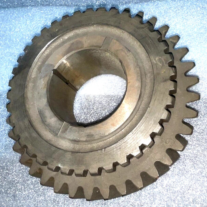 M800 M809 MERITOR 3892S1215 TRANSFER OUTPUT GEAR
