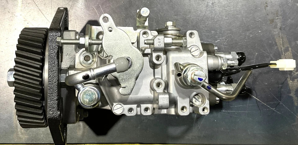 HYSTER 1357184 INJECTION PUMP- ZEXEL ISUZU 2.4L ISUZU 897048 8341 104749-5271