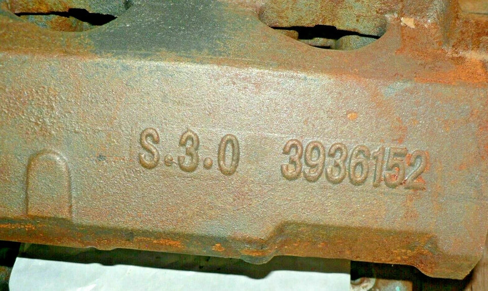 (NOS) M939A2 CYLINDER HEAD Cummins 6CTA8.3 57K4756 3968930 3802261 CAST 3936152