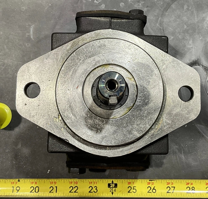 PARKER T6CMB081R00C1 HAGGLUNDS S14-28765 APPLICABLE T5SC008-1R00A 4320-01-181-5804