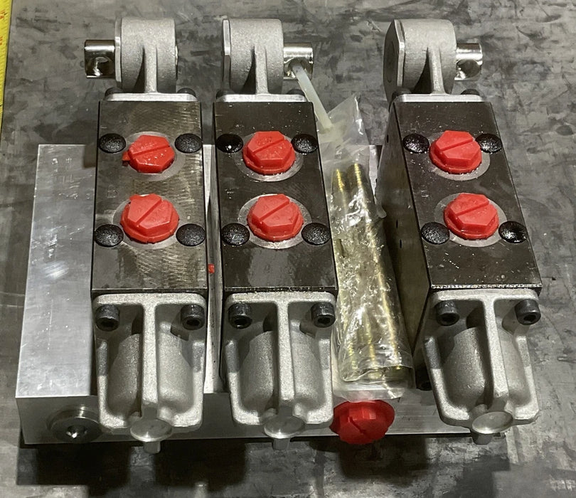 PARKER HYDRAULIC DIRECTIONAL VALVE 606550-33 606503-3 2CT399