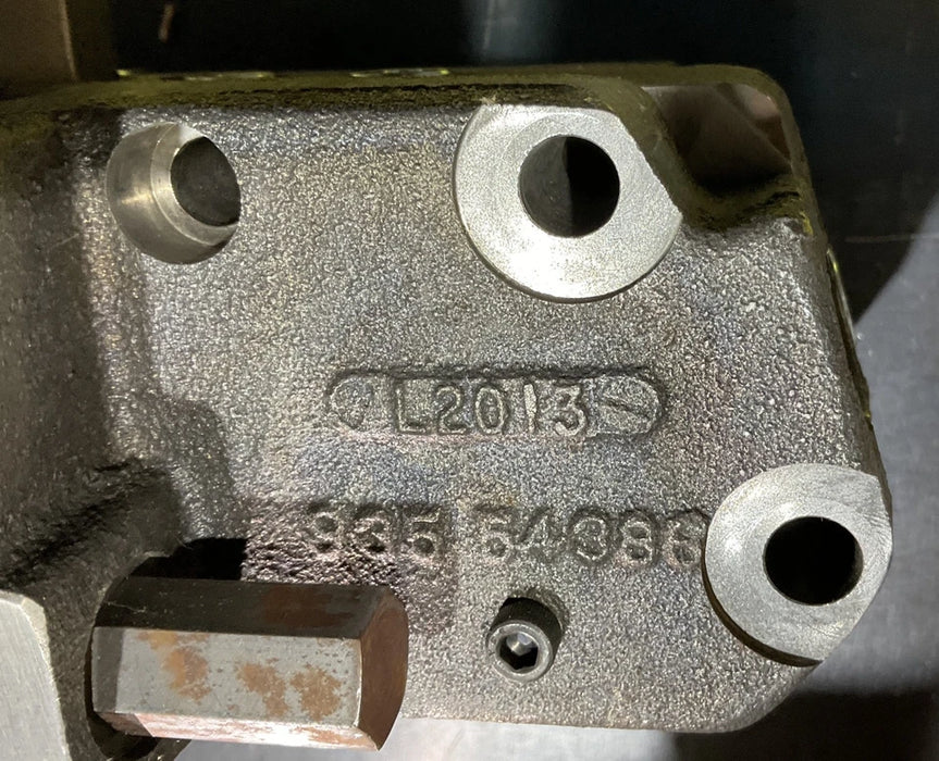 PARKER MANIFOLD VALVE ASSEMBLY MODEL P24P AXIAL PUMP S23-12776-0 P24P-S23-114