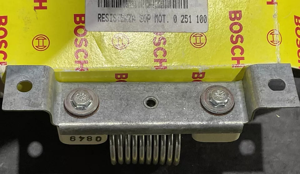 TEREX Genie Lift 07.0703.0243 - ENGINE STOP RESISTOR