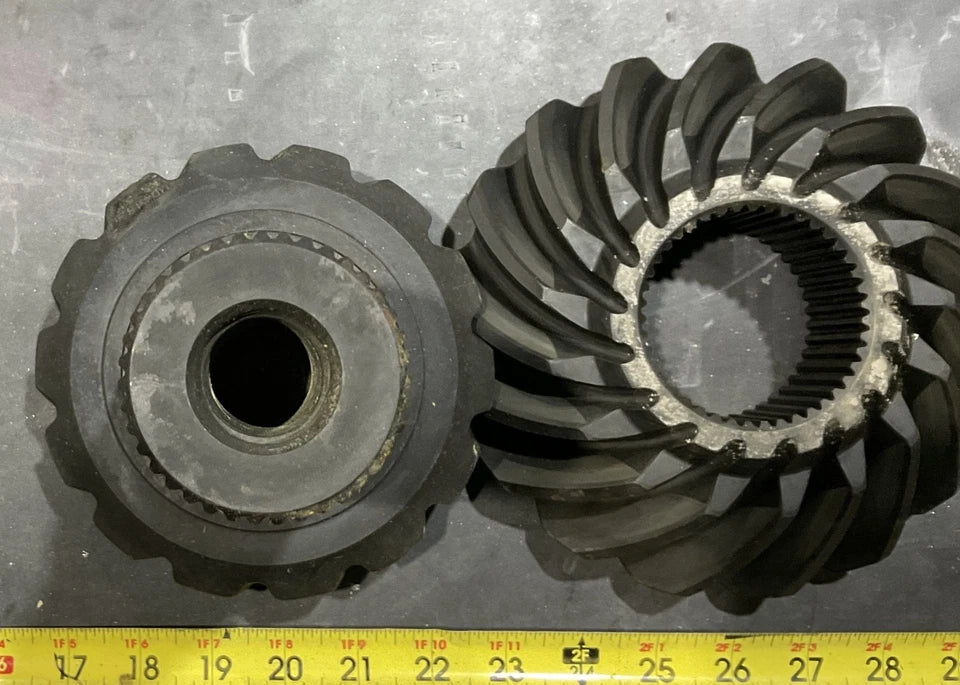 Mack 24KH11072 RING GEAR AND PINION DIFFERENTIAL