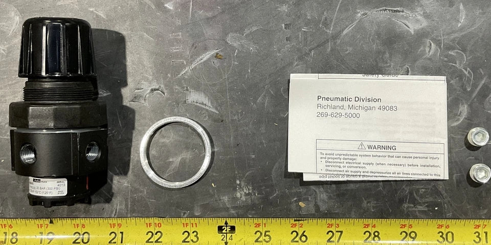 PARKER R10-02B/M3 FLUID PRESSURE REGULATING Pneumatic Air Valve
