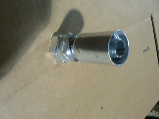 EATON STRAIGHT HOSE FITTING 1-5/16 FEMALE X 11/16 ISD HOSE X 1-3/8 FEMALE