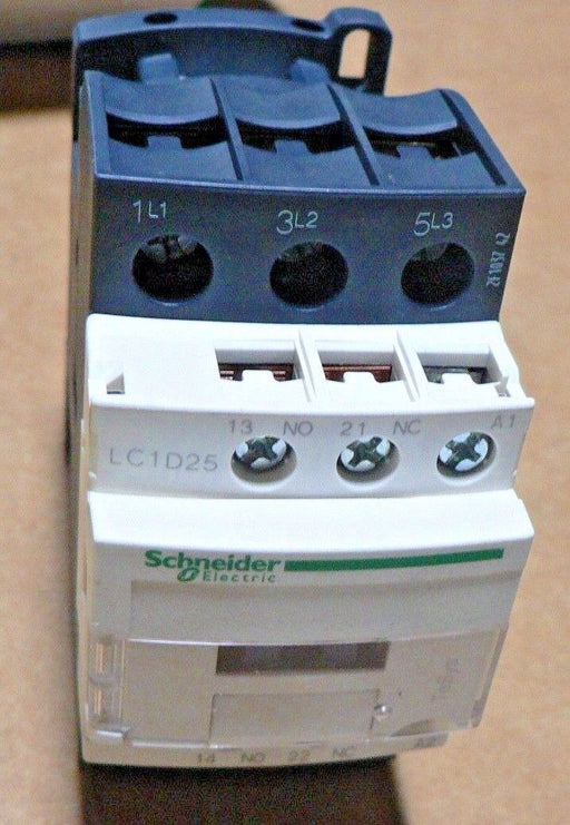 Schneider Electric LC1D25 F7 25 AMP LC1D25F7 110V 50/60HZ 11KW/400V 15HP/480V