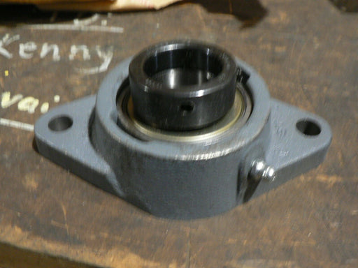 BOSTON GEAR FLANGE PILLOW BLOCK XL 1-7/16 64546 5 CENTER TO CENTER MOUNT
