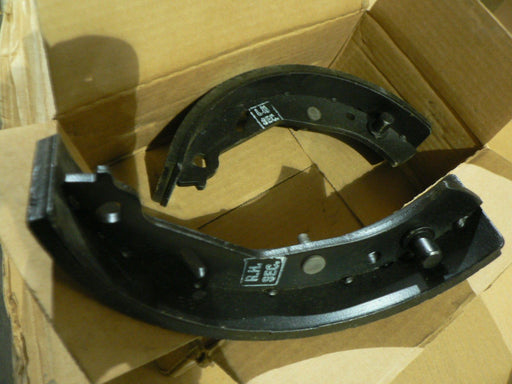 CNH JI CASE BRAKE SHOES D53703
