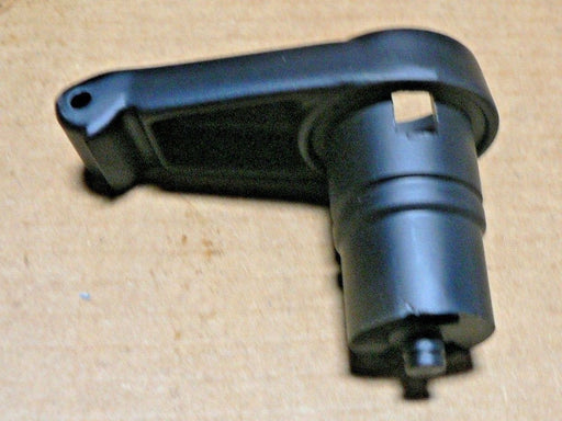 CUCV BLAZER GM TAILGATE LATCH 14072499 T9703346  9703346