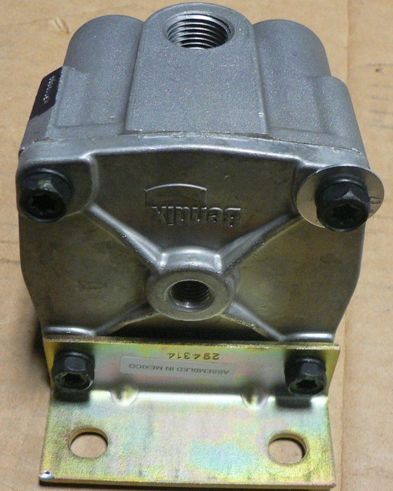 BENDIX Z VALVE_RELAY, Model: R-12, PN: 801749 2530-01-147-9995