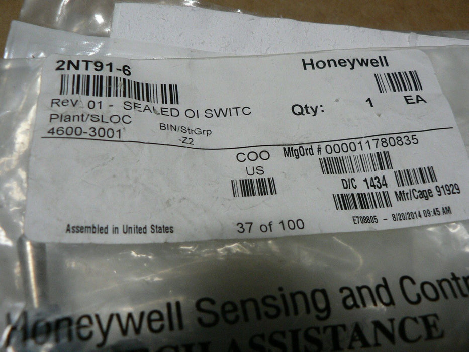 HONEYWELL MICRO SWITCH NT SERIES DOUBLE POLE THROW 3 POSITION  2NT91-6
