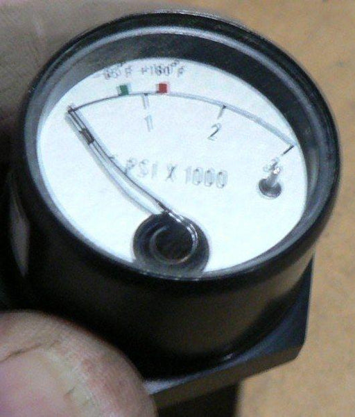 CIRCLE SEAL P/N 12-25 PRESSURE GAGE 1000 PSI 0-3000  PSI QED PACIFIC SCIENTIF