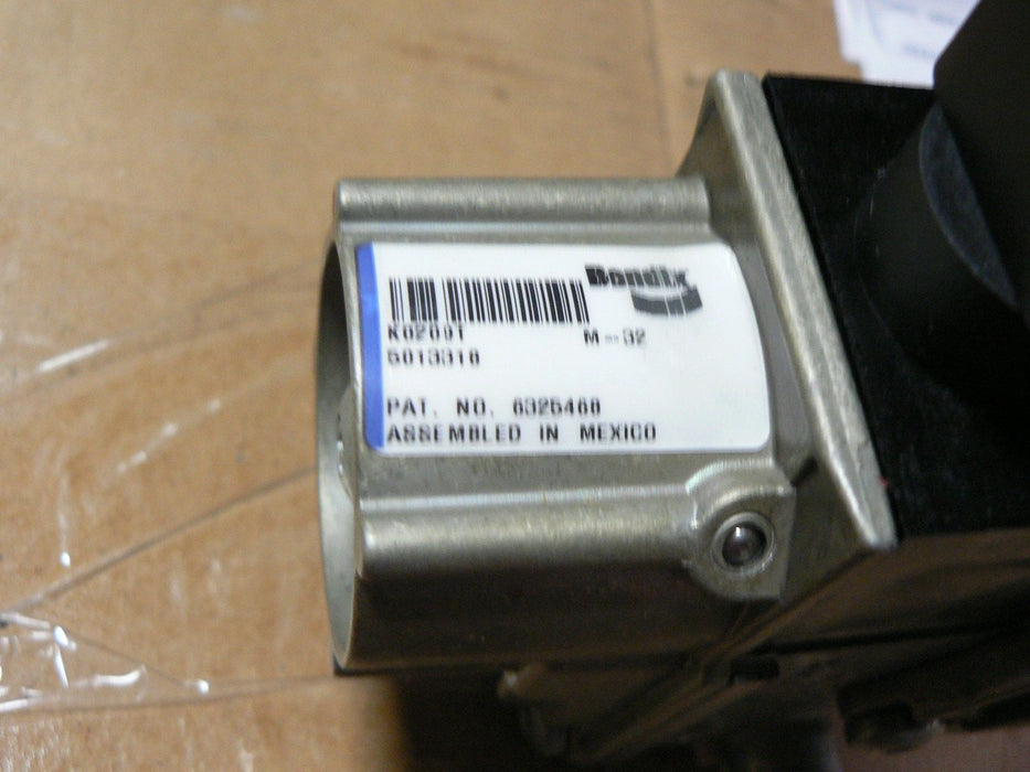 Bendix 801552 BENDIX BRAKE VALVE 801585 5013318 K0209T M-32 — G-Cor Automotive