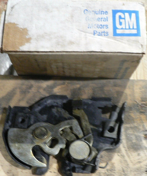 GM GMC HOOD LATCH 16630592 CUCV BLAZER SAFARI ASTRO