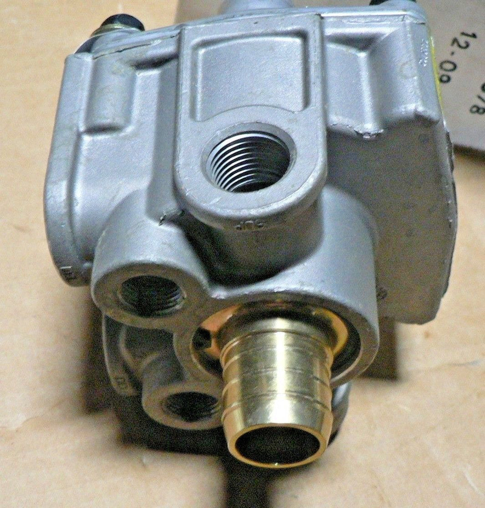Bendix R-12P Air Pressure Relay Valve 801746 5013806 OSHKOSH 3487213 ...