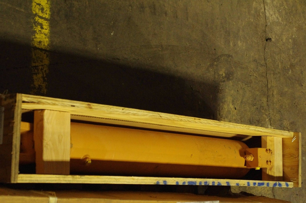 M13K JI CASE CNH HYDRAULIC CYLINDER G110258