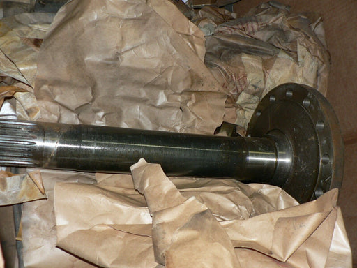 JOHN DEERE SPINDLE R69201 R48436