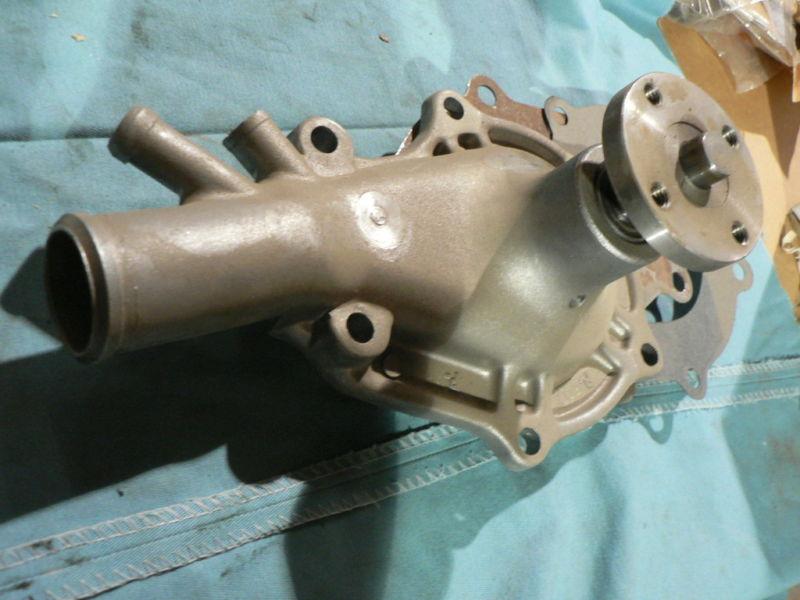 1964-72 CHRYSLER 225 SLANT 6 WATER PUMP  170 198