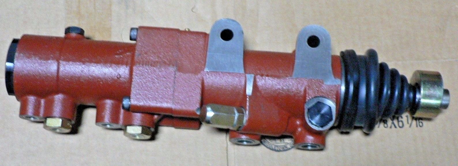 MANITEX LIFTKING HYDRAULIC BRAKE MASTER CYLINDER ASSEMBLY 041796FN A106977 M0080